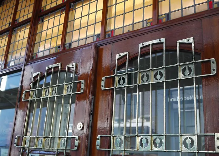 アパート パラ ダイス